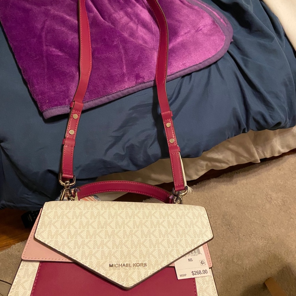 Michael Kors purse